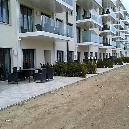 Prora Solitaire Mit Meerblick Block 2 Aparthotel 4*