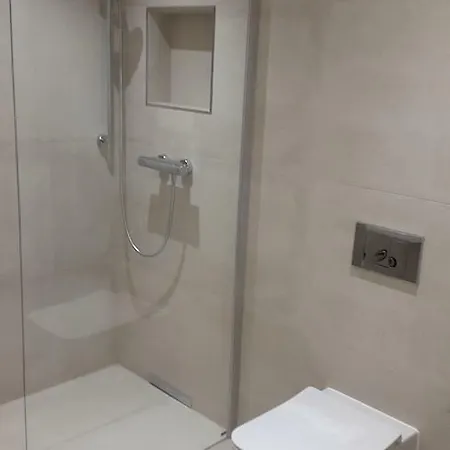 מלון דירות Prora Solitaire Mit Meerblick Block 2 בינץ