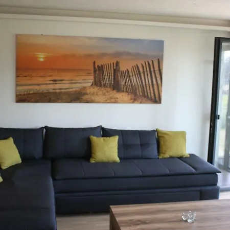 Prora Solitaire Mit Meerblick Block 2 בינץ