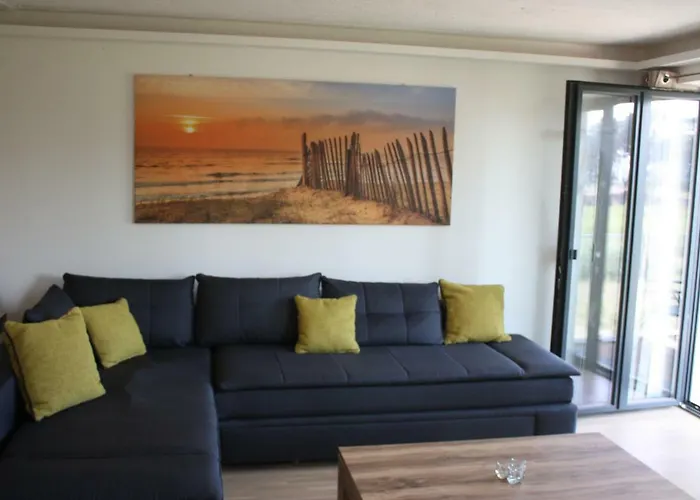 Prora Solitaire Mit Meerblick Block 2 Binz